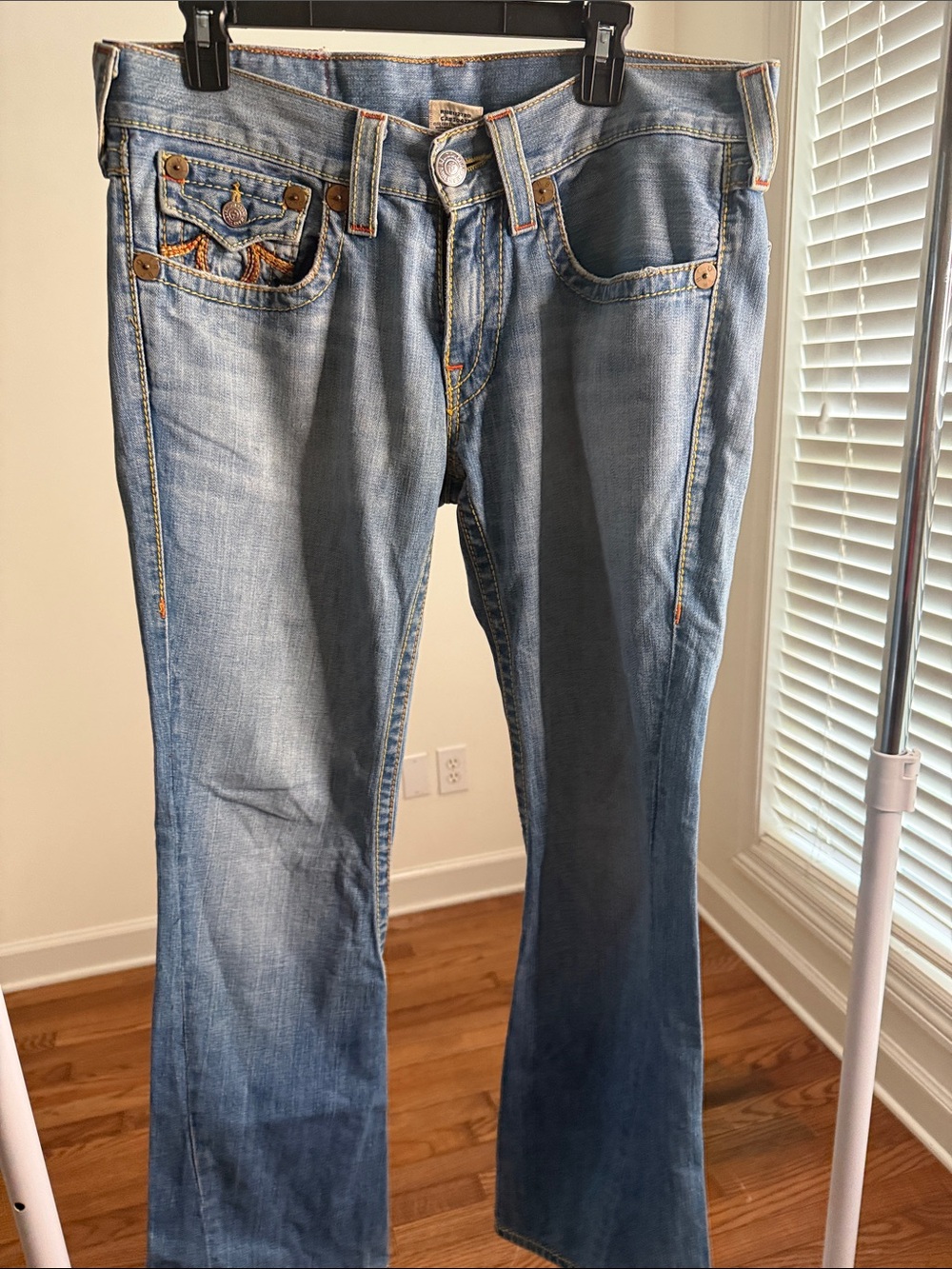True Religion Men’s Light Blue Denim Jeans - Rainbow Joey 32